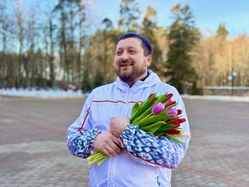 С наступающим Днем женщин!