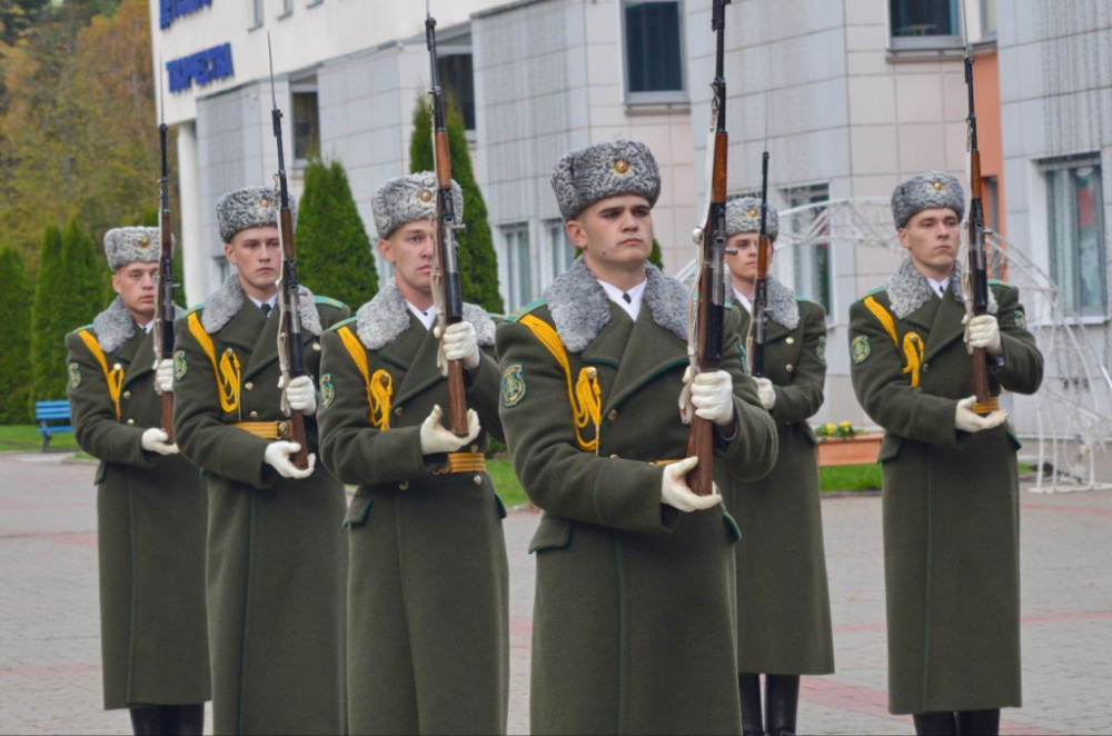 «Юная граница»