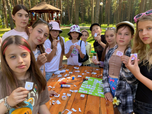 Шляпные истории. Рядом с природой
