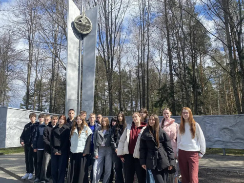 Экскурсия «Здравствуй, «Зубренок»!