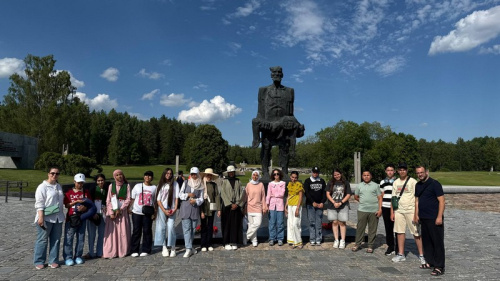Мемориальный комплекс «Хатынь»