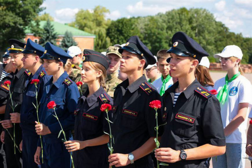 МЫ ПОМНИМ!  Зубрята съездили в патриотический тур по стране