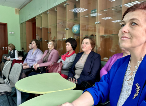 Районное учебно-методическое объединение педагогов, выполняющих функции классных руководителей